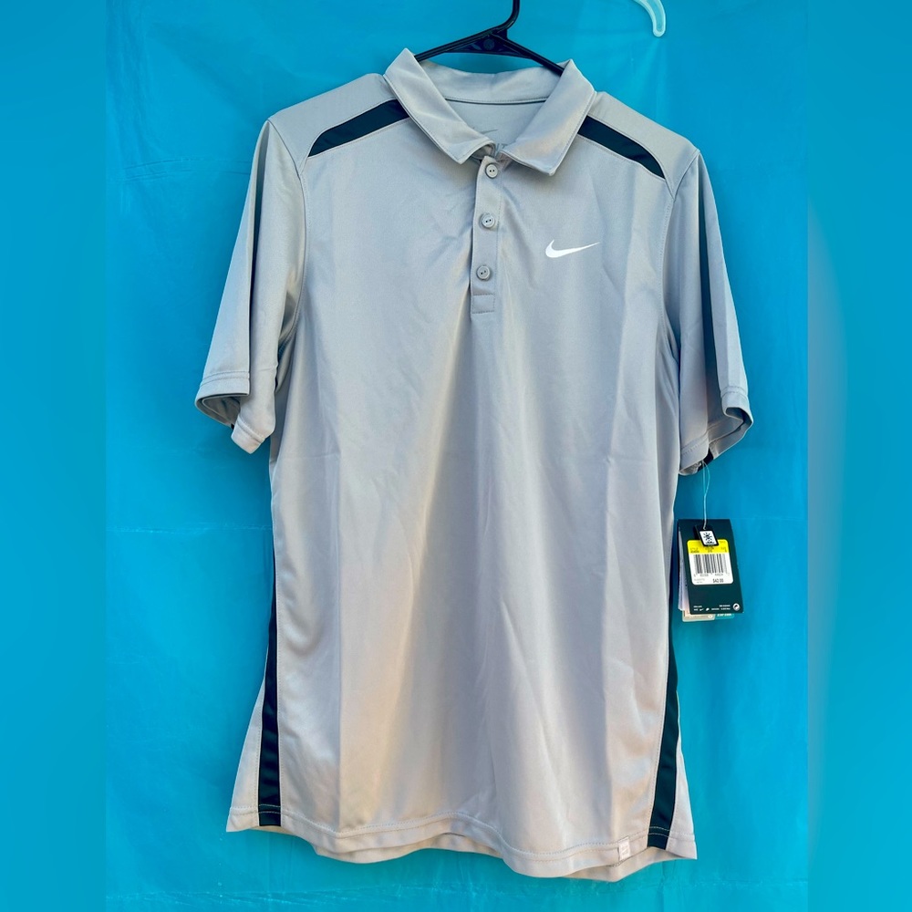 NWT Nike polo Size Small
